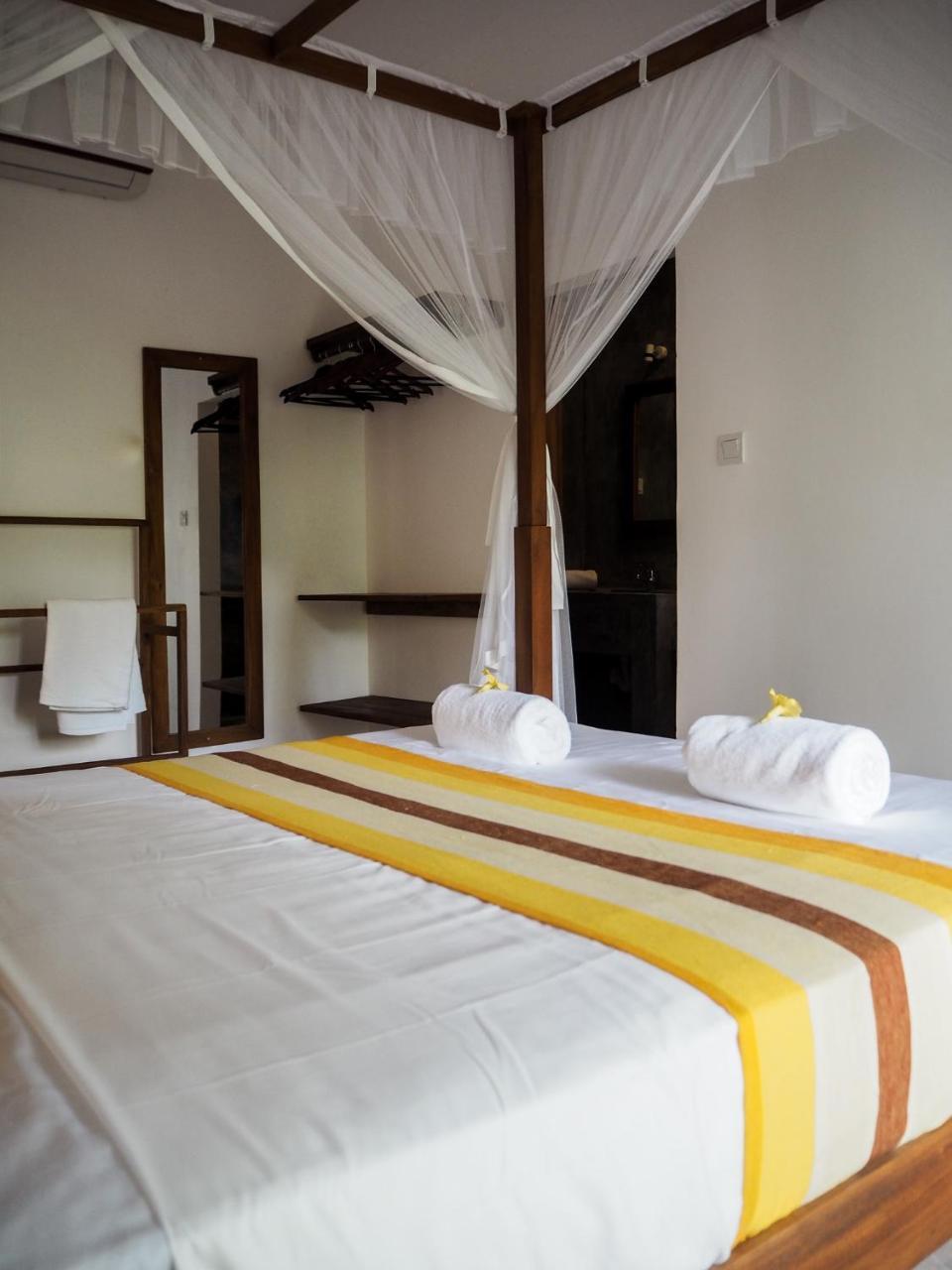 Me Yoga Villa Kumbalgama Екстериор снимка